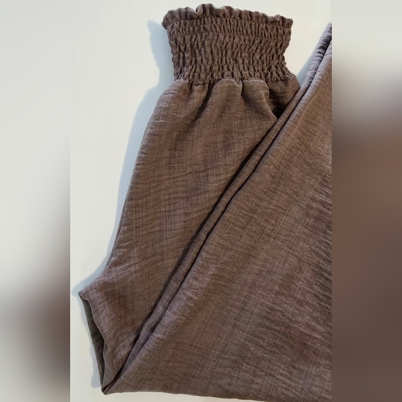 Chic Wide-Leg Pants in Charcoal - Picture 8 of 8